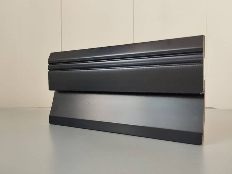 قرنیز مشکی لاکچری نور مخفی در تهران | قرنیز کلاسیک مشکی نور مخفی